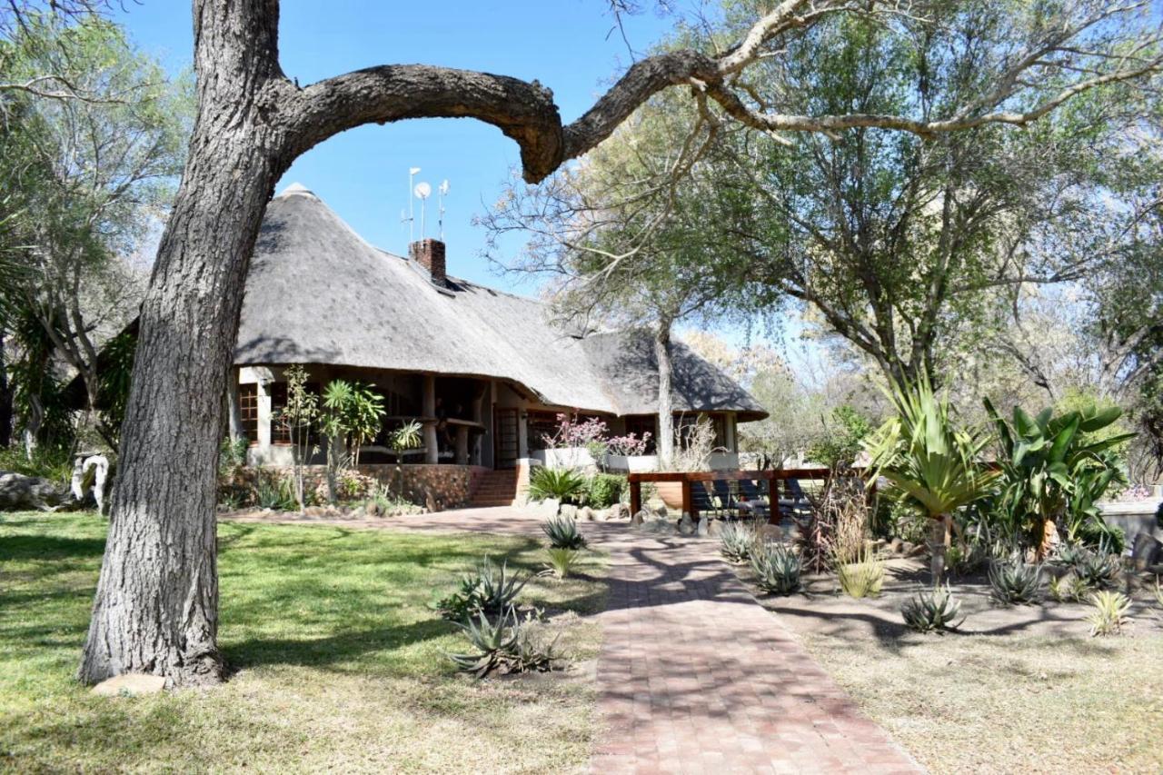 Milima Big 5 Safari Lodge Hoedspruit Exterior foto
