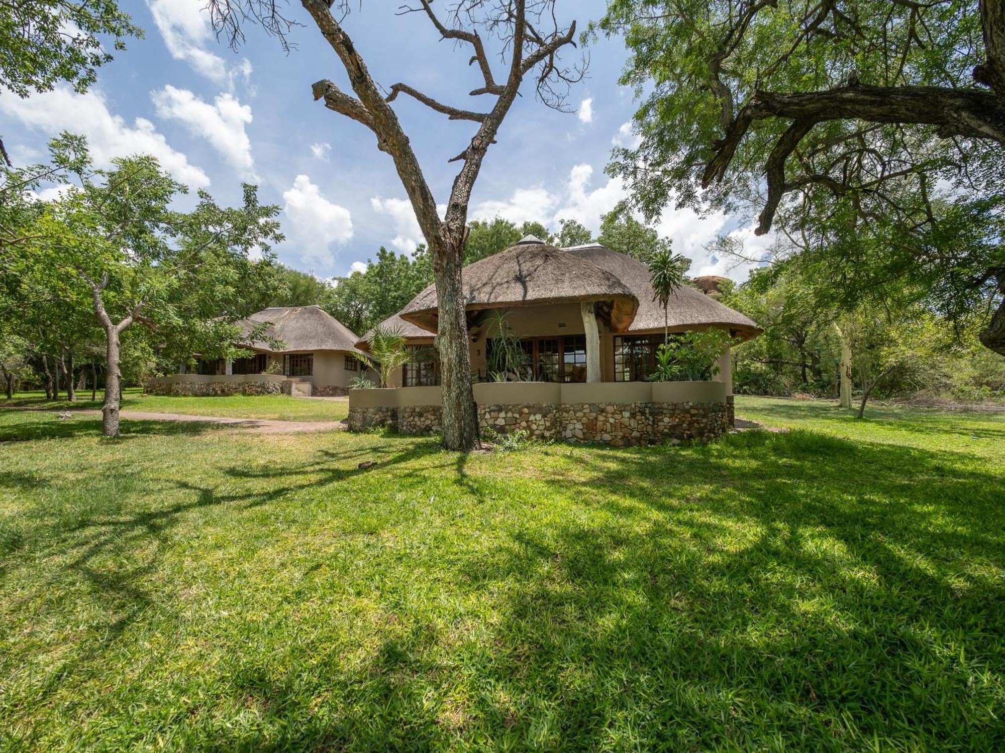 Milima Big 5 Safari Lodge Hoedspruit Exterior foto